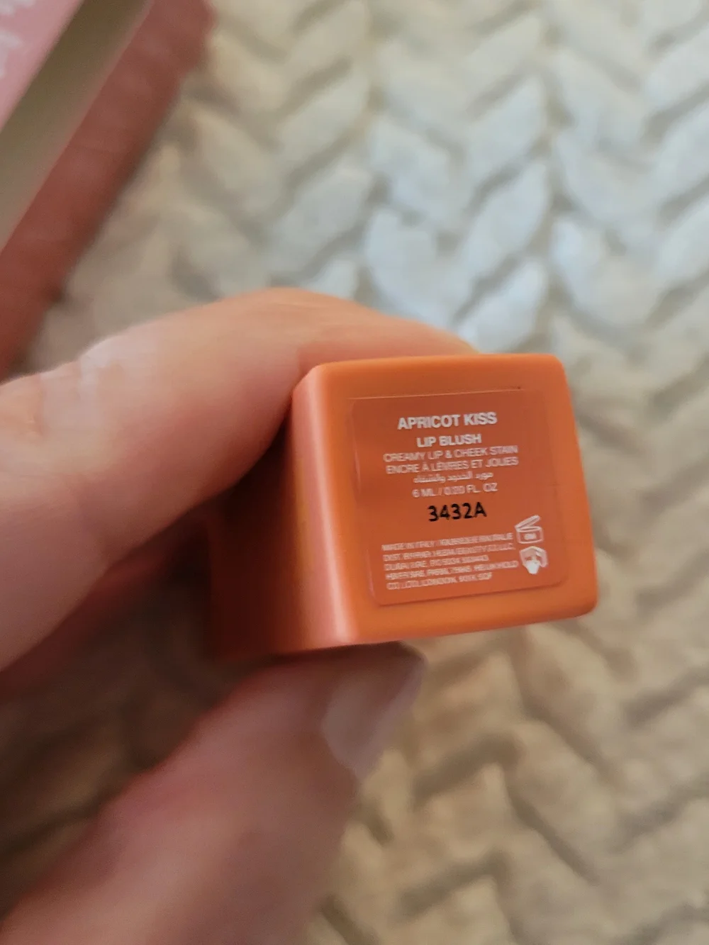 HUDA BEAUTY Lip Blush Apricot Kiss New In Box